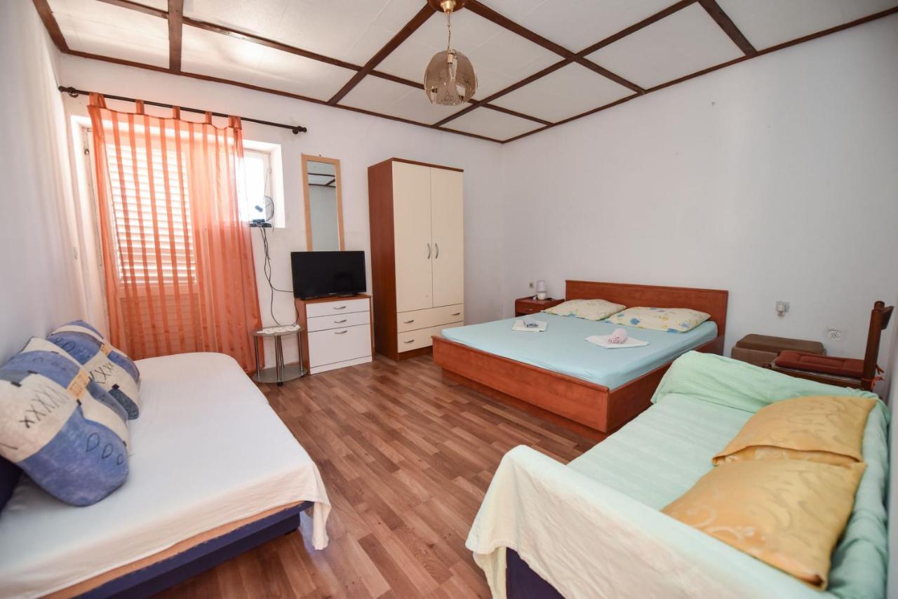 Holiday House With A Parking Space Kustici, Pag - 14438 Zubovići Екстериор снимка